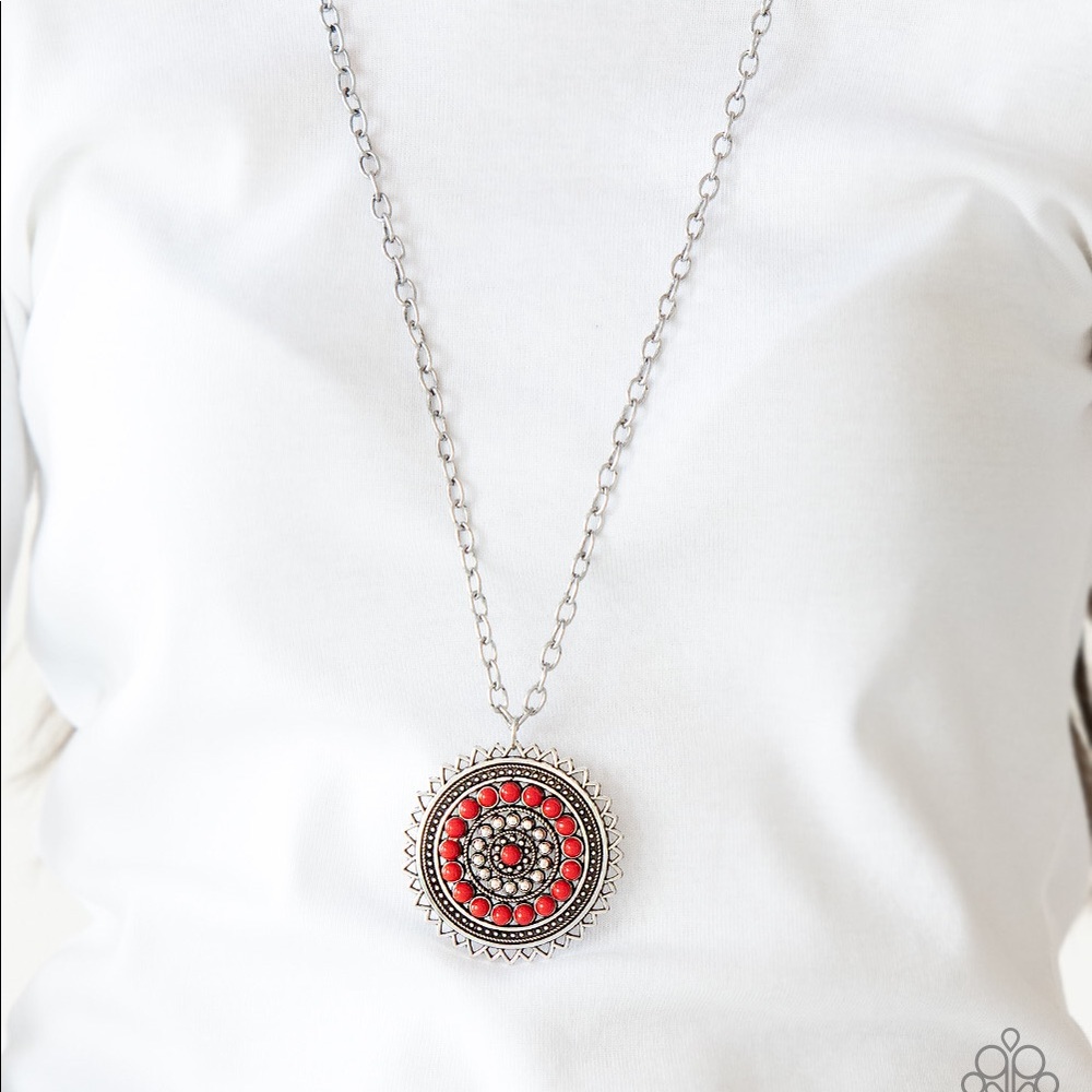 Necklace and earring set